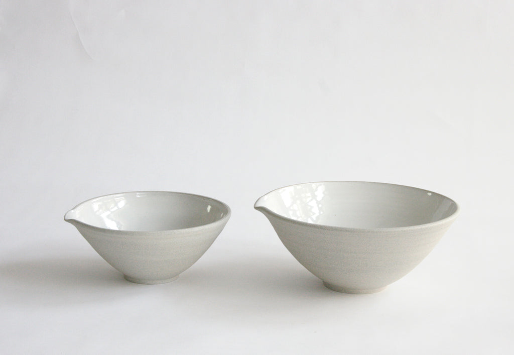 Large Ceramic Porcelain Mixing Bowl Set - The Bright Angle