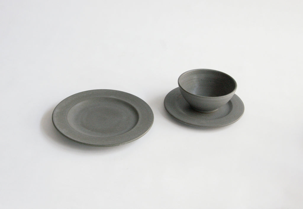 Charcoal Farmhouse Dinner Set