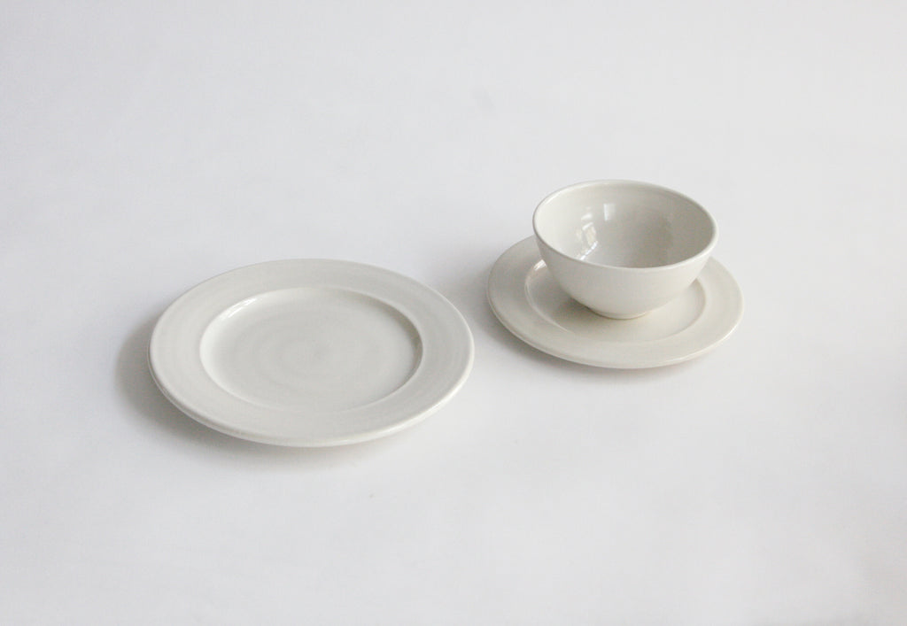 Classic White Farmhouse Dinner Set